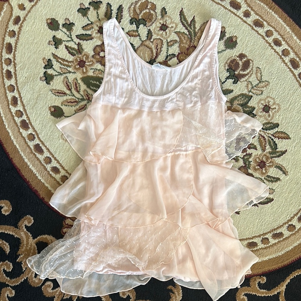Small light pink lace gauzy boutique top
